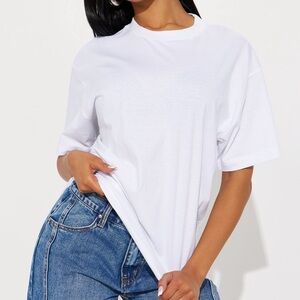 NWT Classic White Crewneck Tee - Women
